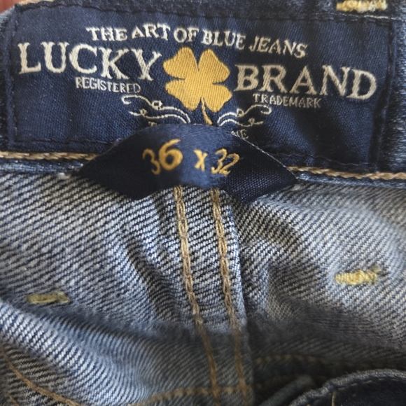 Lucky Brand Mens Jeans 221 Slim Straight Distressed Size 36 X 32 - Picture 5 of 5